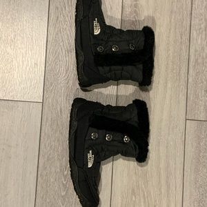 North face snow boots